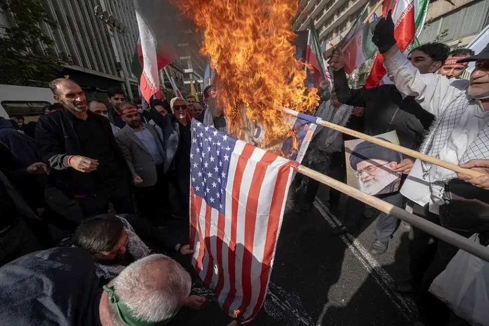 ترامب يزيد الضغط على إيران