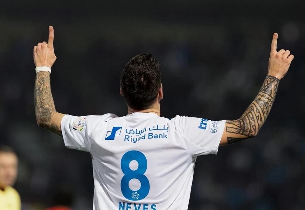 شاهد.. هدفٌ "نادر" في الدوريّ السعودي