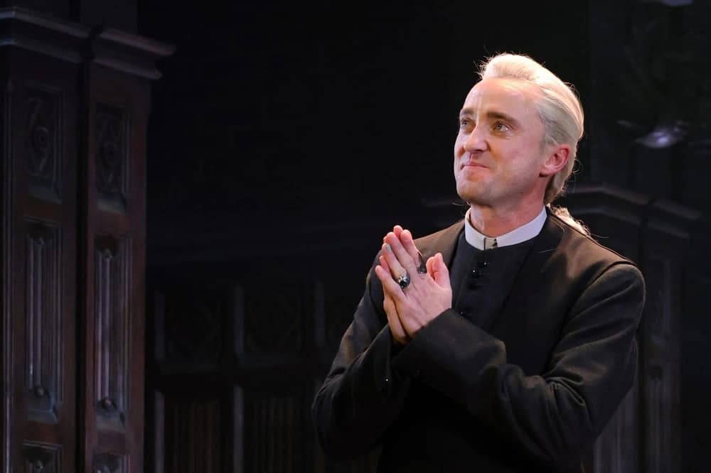 أحد أشرار هاري بوتر أصبح رمزًا للاحتفال برأس السنة في الصين